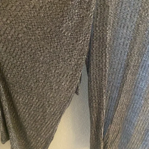 Sunday light gray cardigan size L - Picture 3 of 4